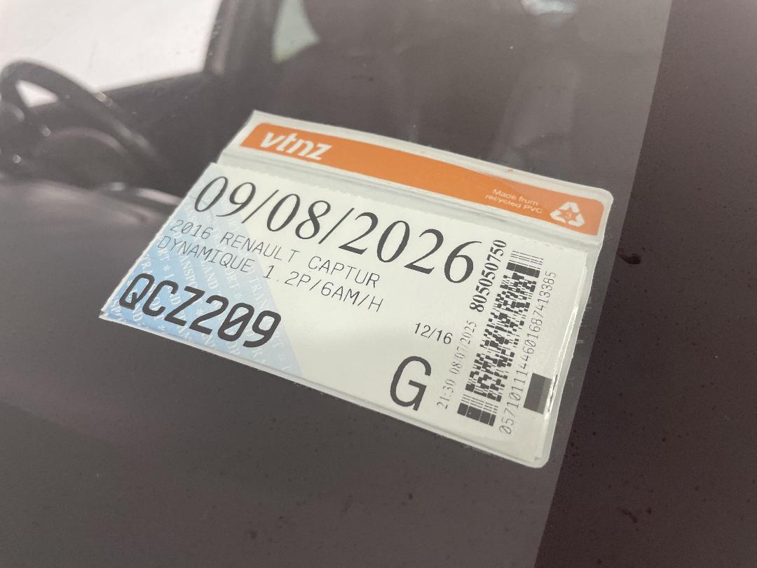 Photo '32' of Renault Captur Dynamique Photo '32' of Renault Captur Dynamique