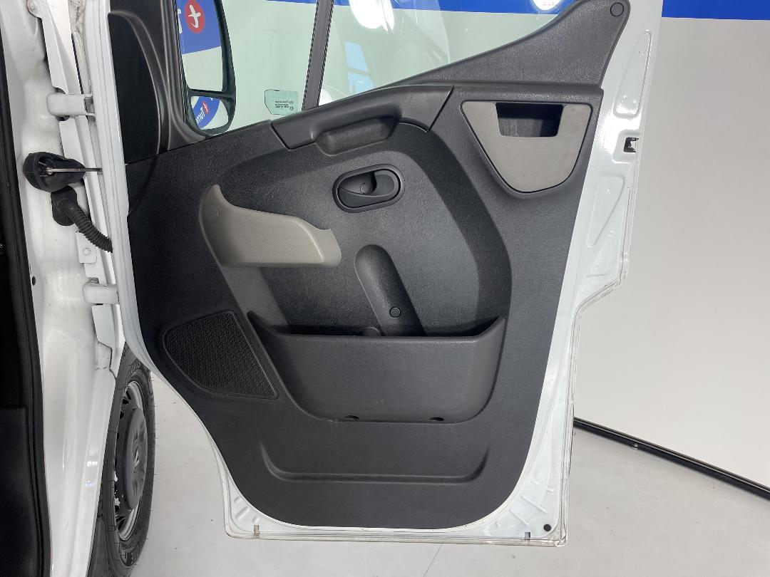 Photo '15' of Renault Master Photo '15' of Renault Master