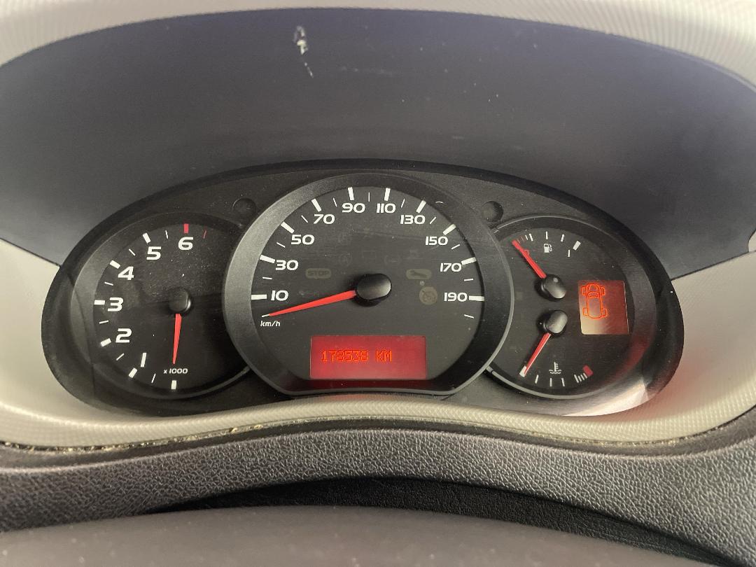 Photo '20' of Renault Master Photo '20' of Renault Master