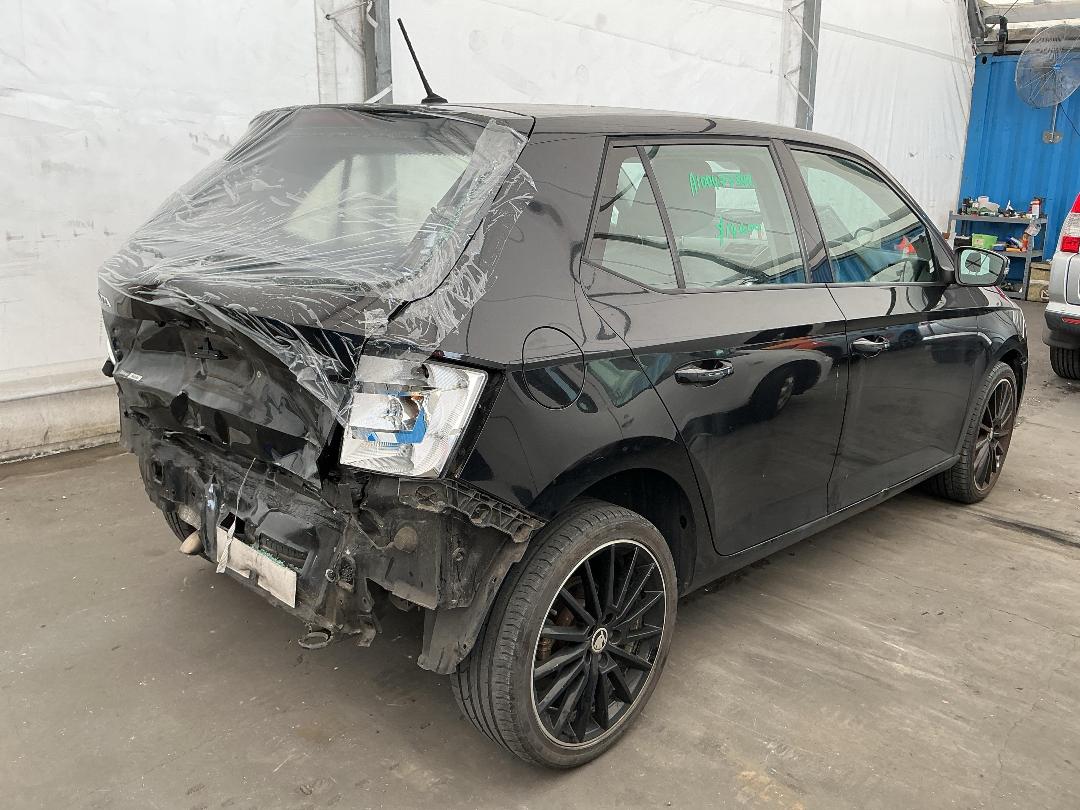 Photo '6' of Skoda Fabia 81KW TSI DSG