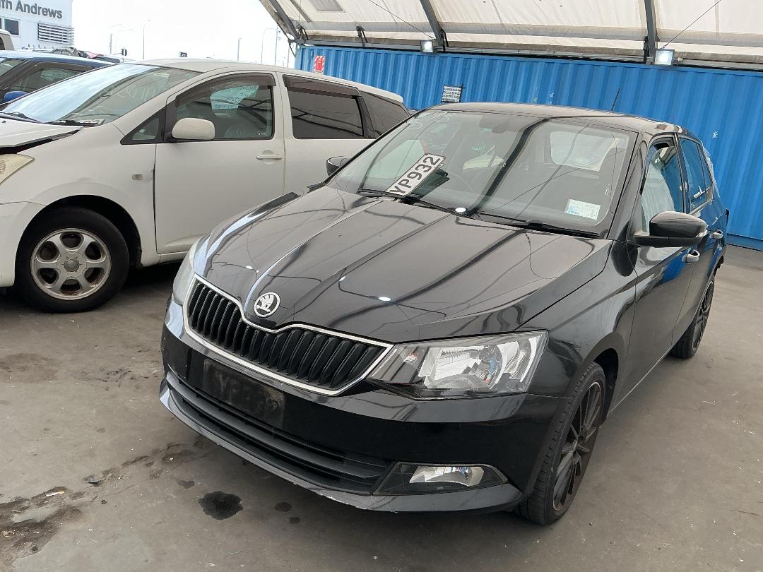 Photo '3' of Skoda Fabia 81KW TSI DSG