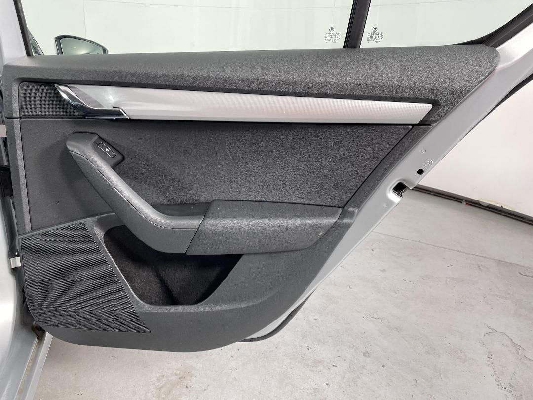 Photo '19' of Skoda Octavia Photo '19' of Skoda Octavia