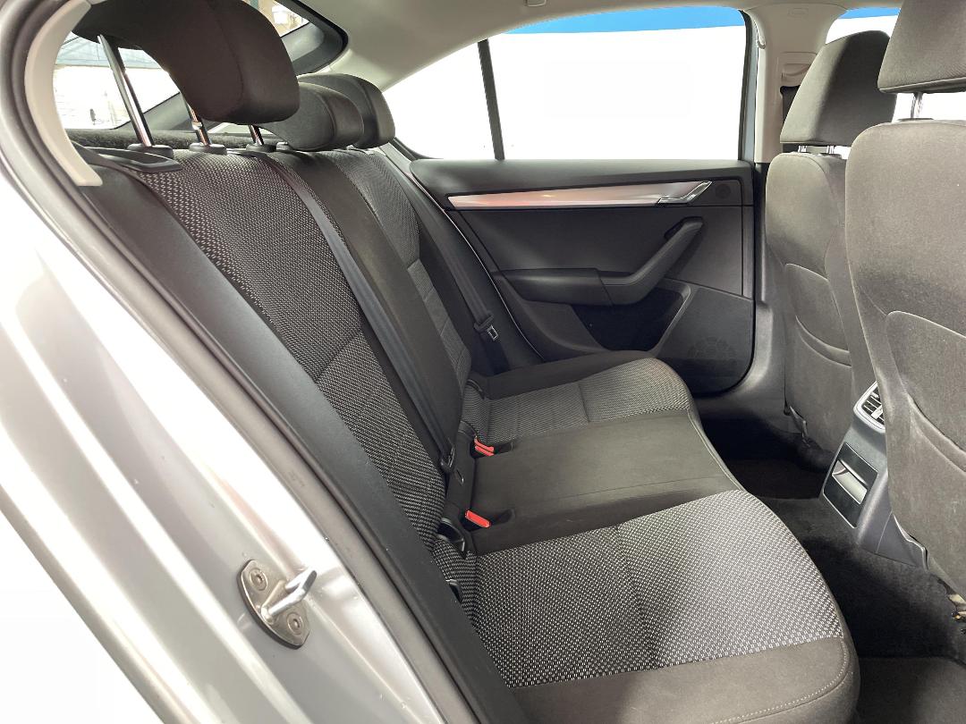 Photo '20' of Skoda Octavia Photo '20' of Skoda Octavia