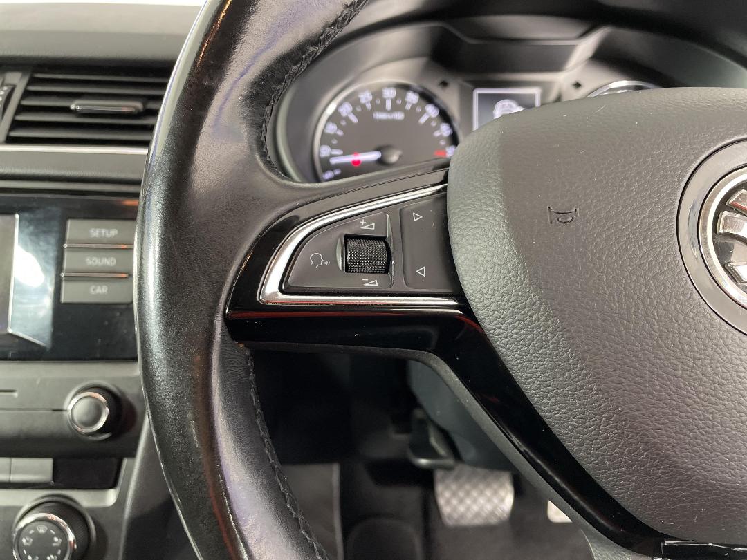 Photo '25' of Skoda Octavia Photo '25' of Skoda Octavia