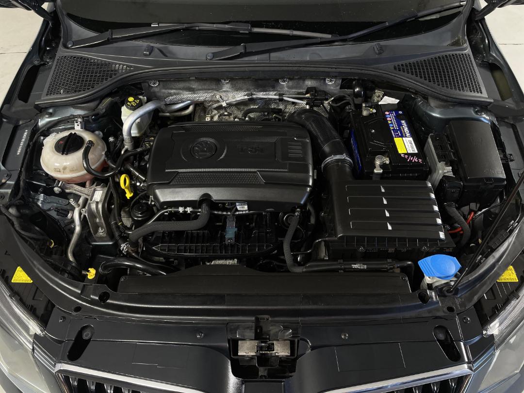 Photo '13' of Skoda Octavia Photo '13' of Skoda Octavia