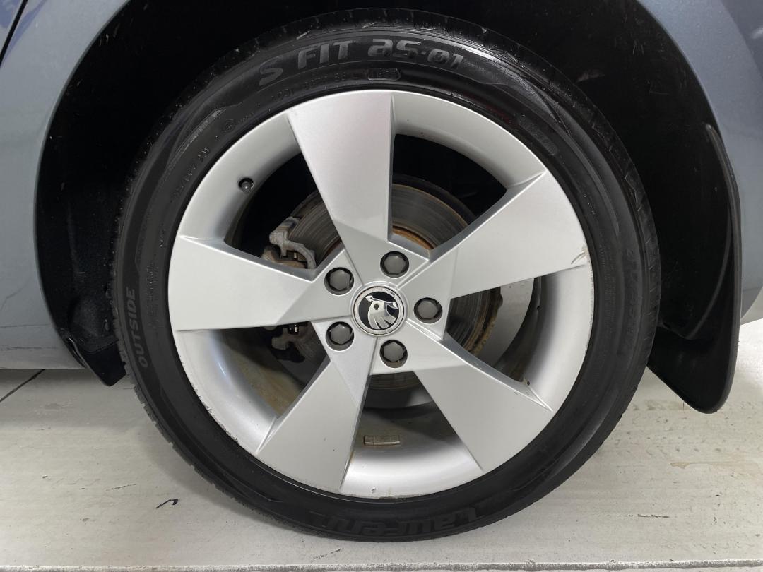 Photo '11' of Skoda Octavia Photo '11' of Skoda Octavia