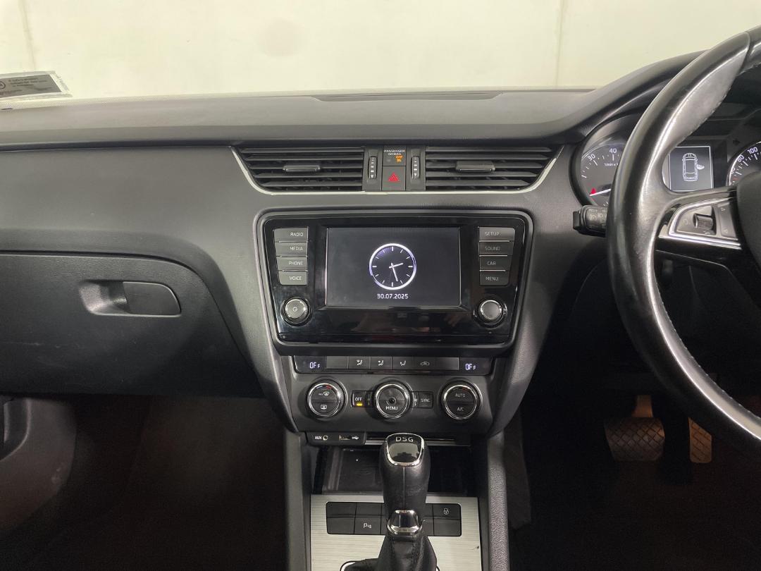 Photo '18' of Skoda Octavia Photo '18' of Skoda Octavia