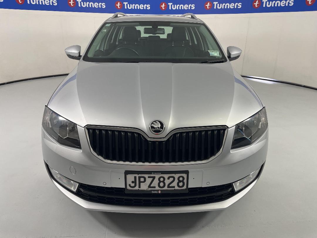 Photo '2' of Skoda Octavia Photo '2' of Skoda Octavia