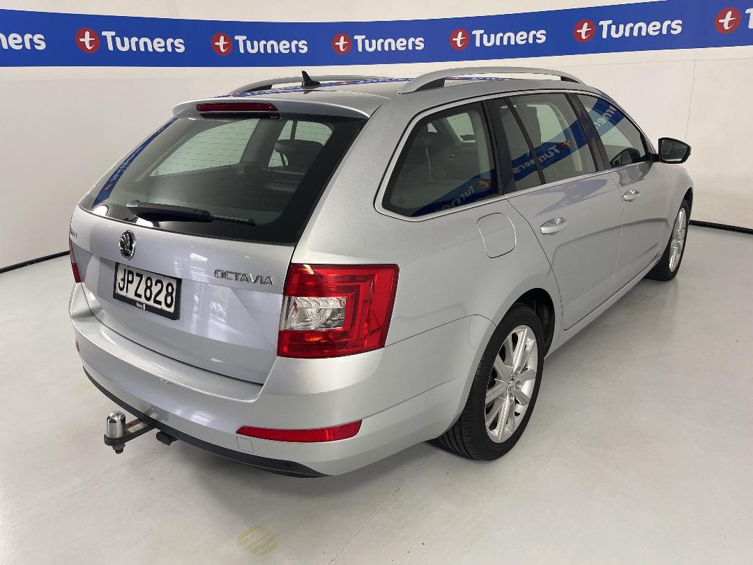 Photo '7' of Skoda Octavia Photo '7' of Skoda Octavia