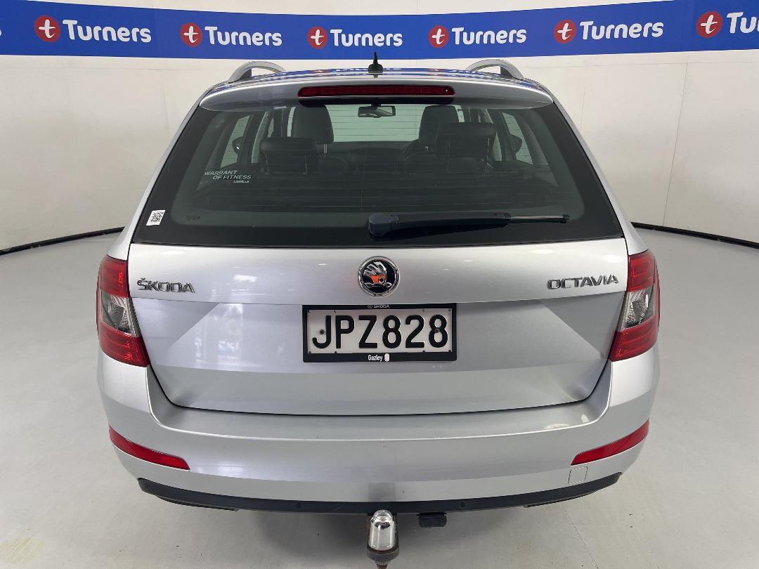 Photo '6' of Skoda Octavia Photo '6' of Skoda Octavia