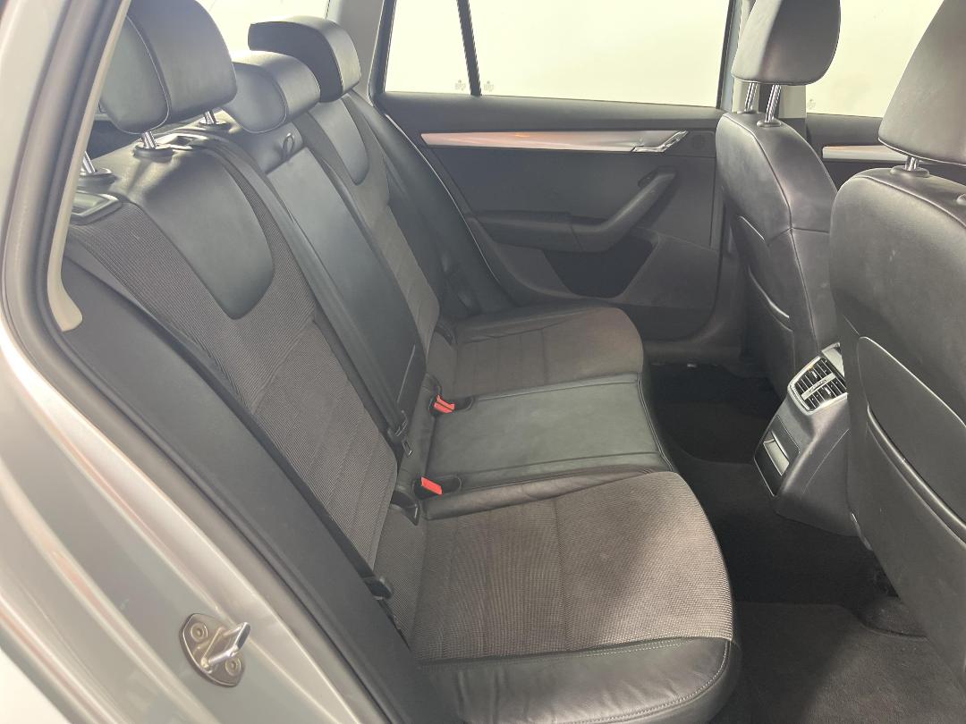 Photo '20' of Skoda Octavia Photo '20' of Skoda Octavia