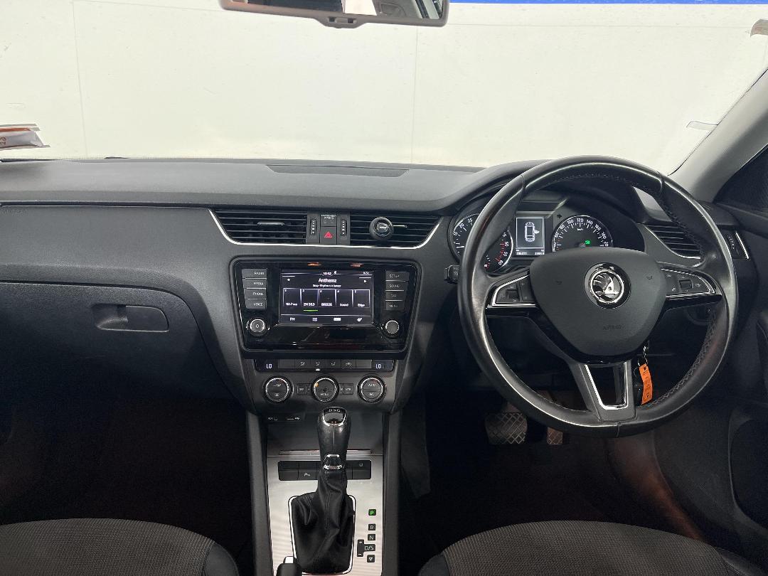 Photo '17' of Skoda Octavia Photo '17' of Skoda Octavia