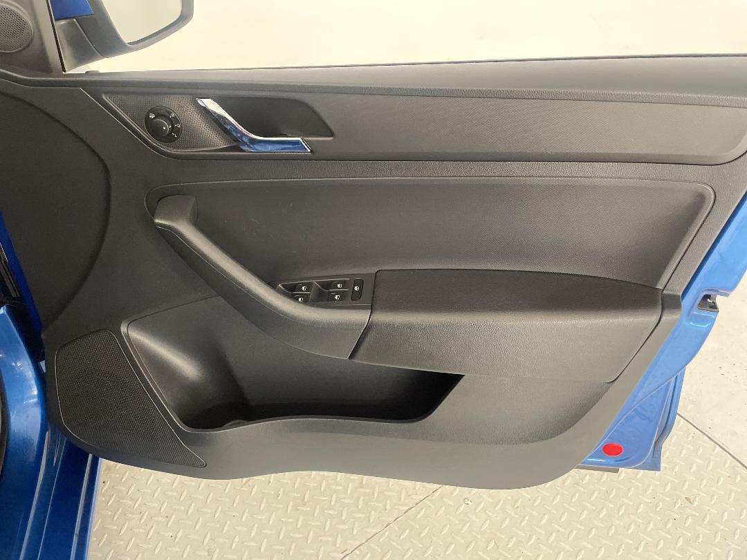 Photo '15' of Skoda Rapid