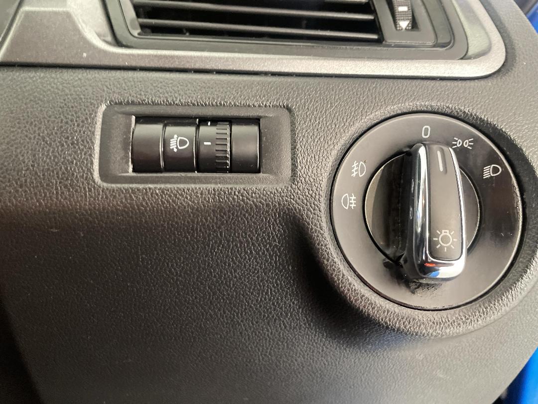 Photo '24' of Skoda Rapid