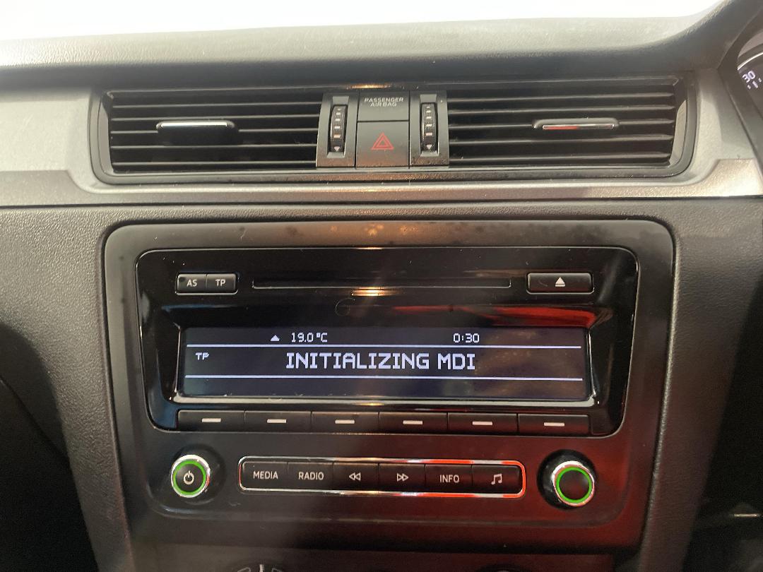 Photo '27' of Skoda Rapid