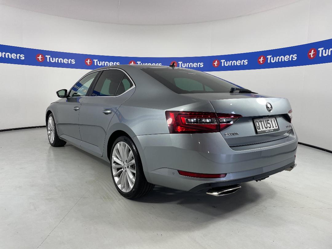 Photo '5' of Skoda Superb Photo '5' of Skoda Superb