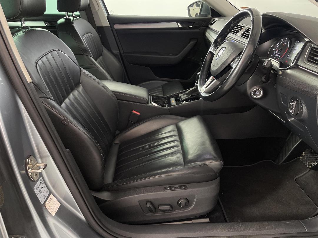 Photo '16' of Skoda Superb Photo '16' of Skoda Superb