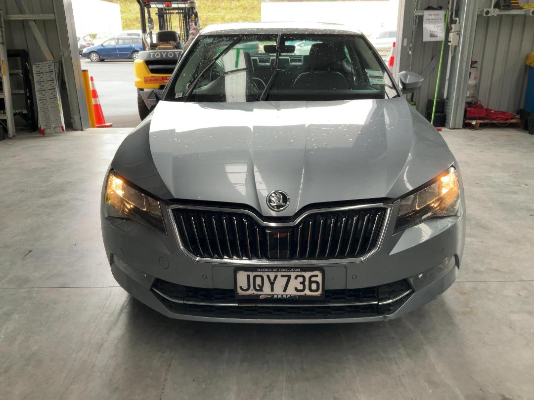 Photo '6' of Skoda Superb SED Style 110KW TDI