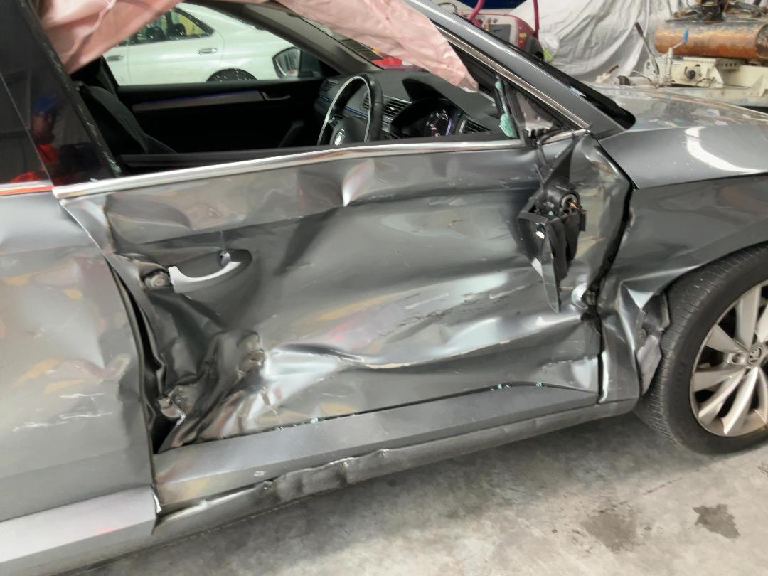 Photo '14' of Skoda Superb SED Style 110KW TDI