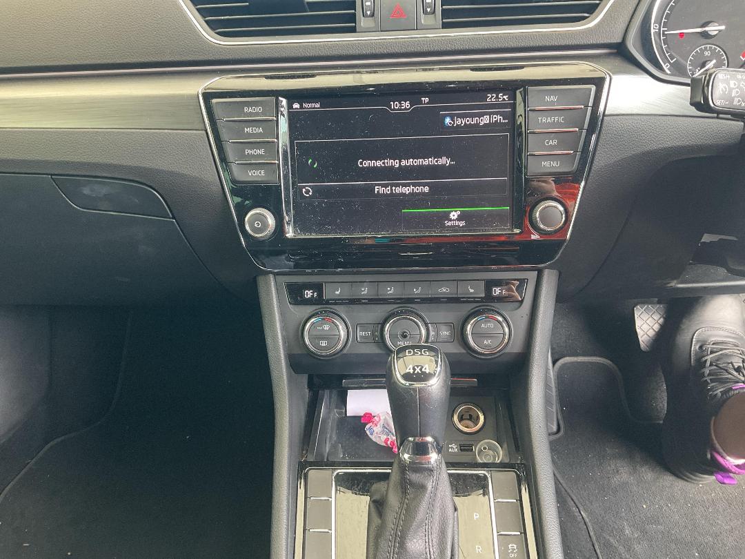 Photo '9' of Skoda Superb SED Style 140KW TDI