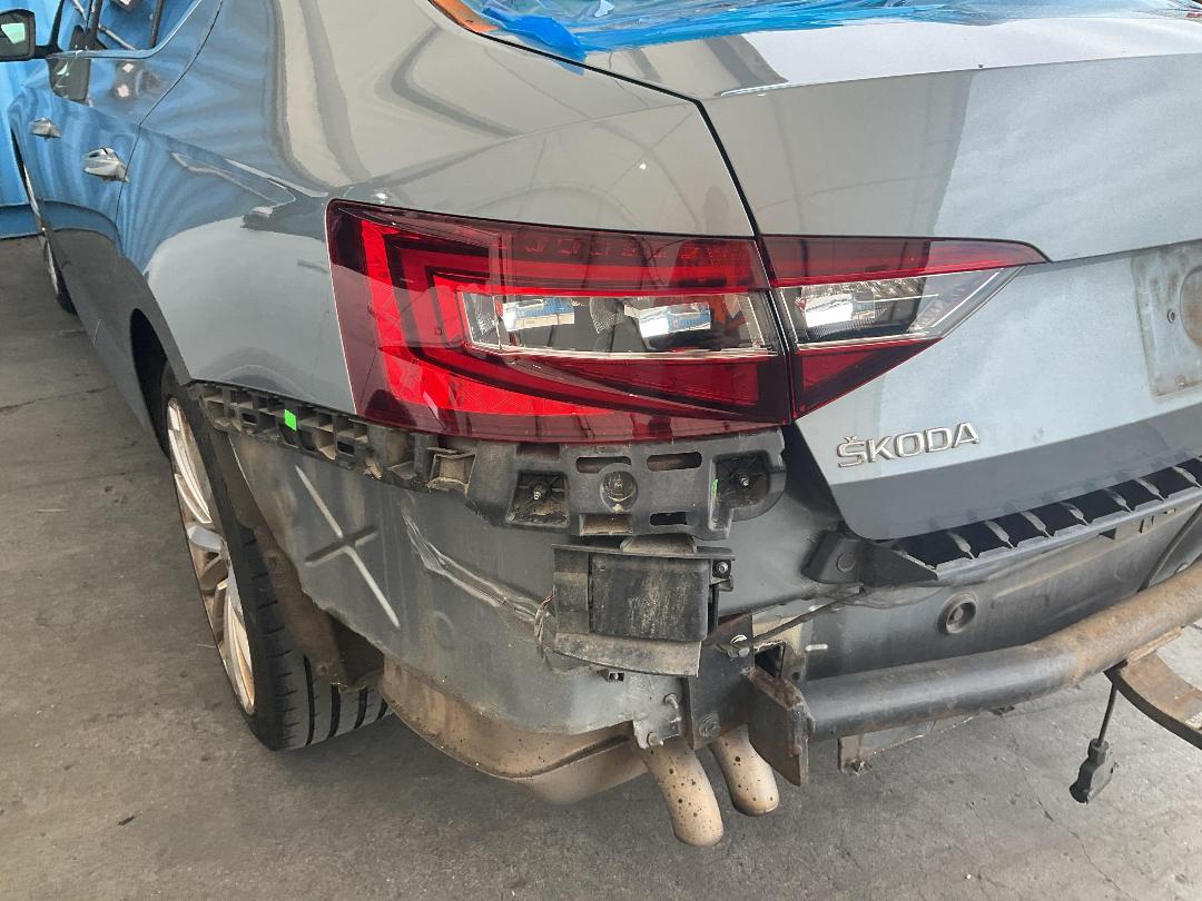 Photo '22' of Skoda Superb SED Style 140KW TDI