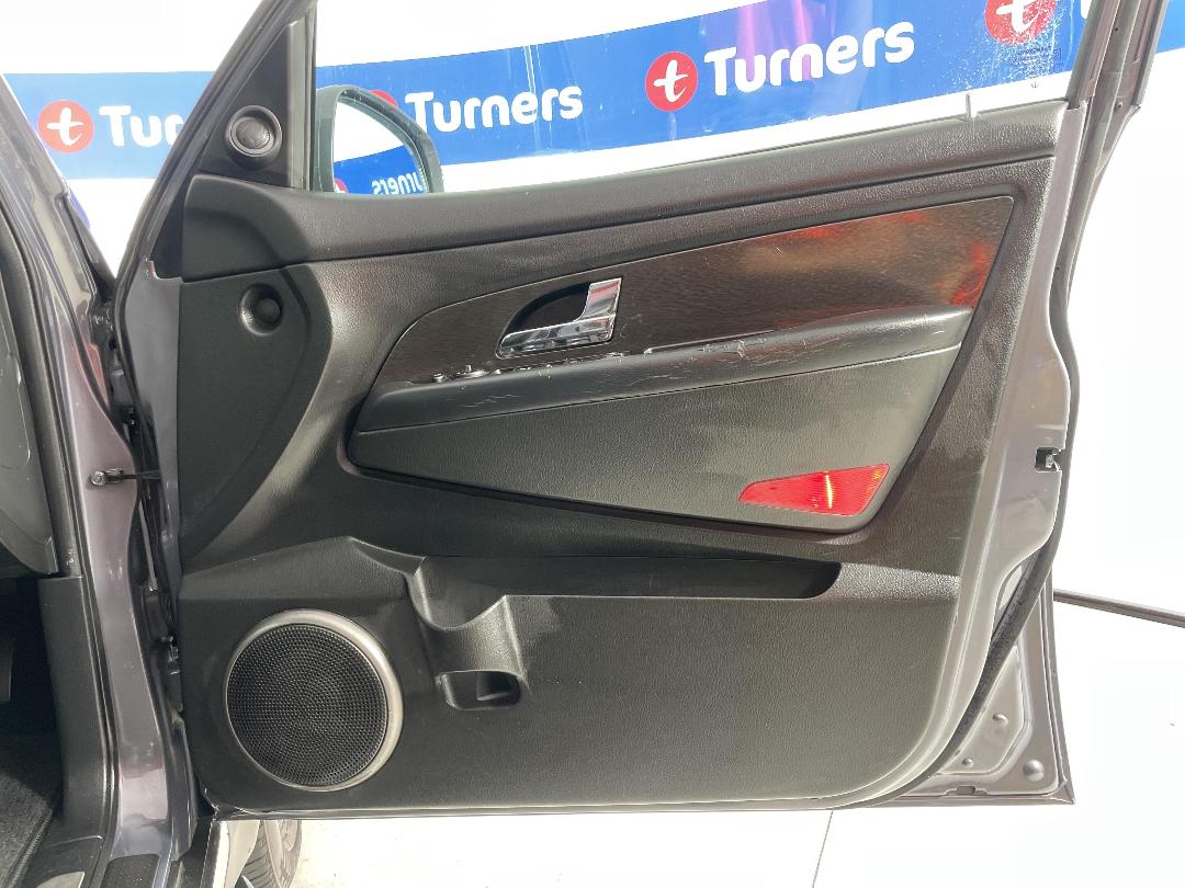 Photo '15' of Ssangyong Rexton