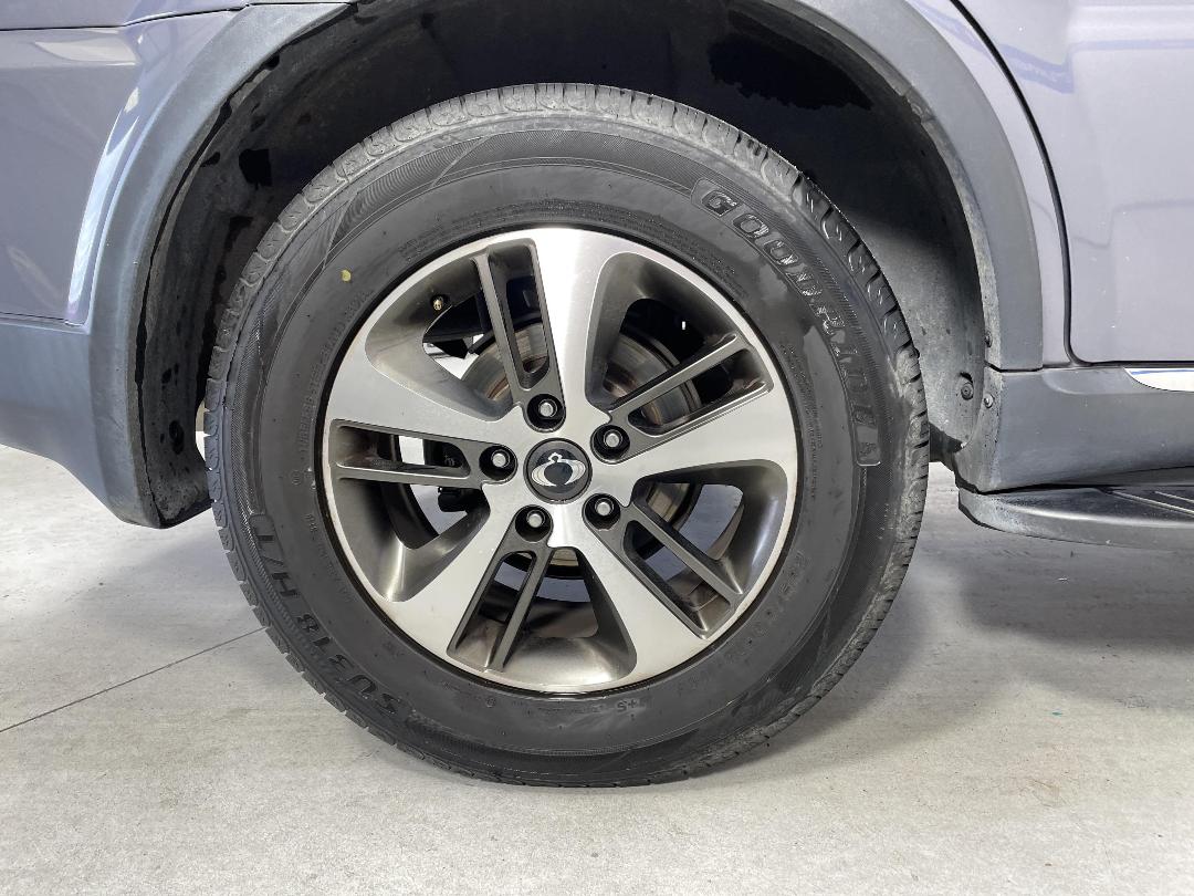 Photo '12' of Ssangyong Rexton