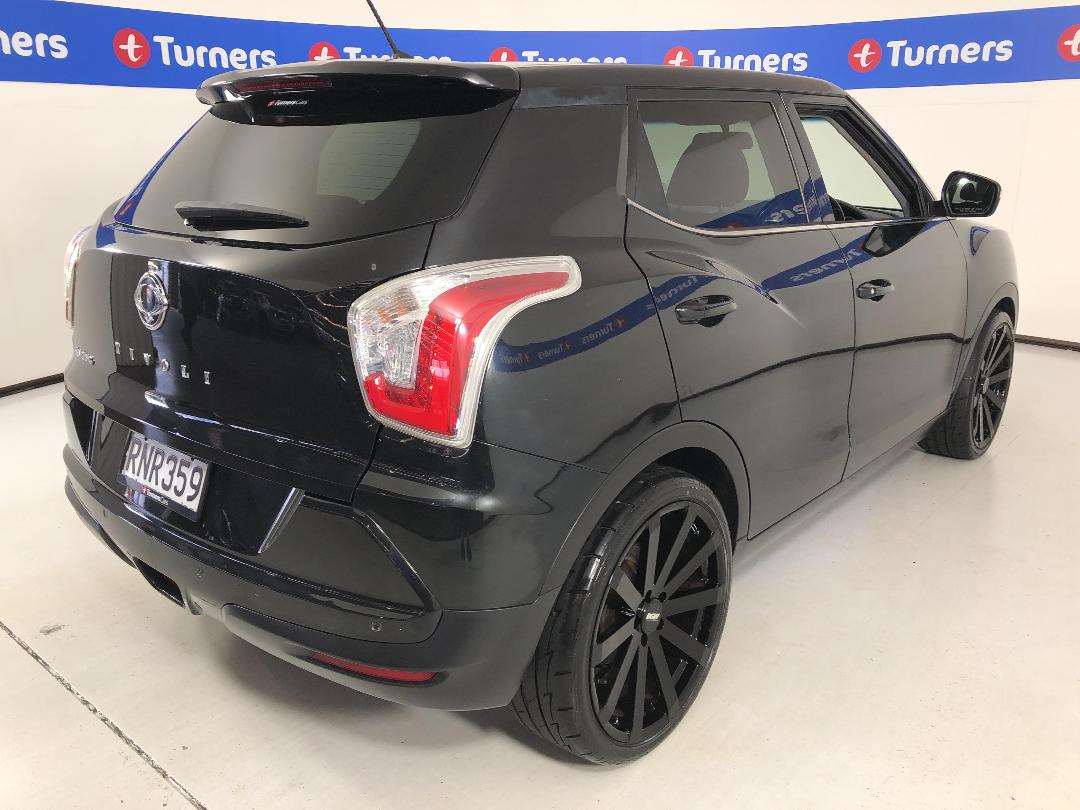 Photo '7' of Ssangyong Tivoli