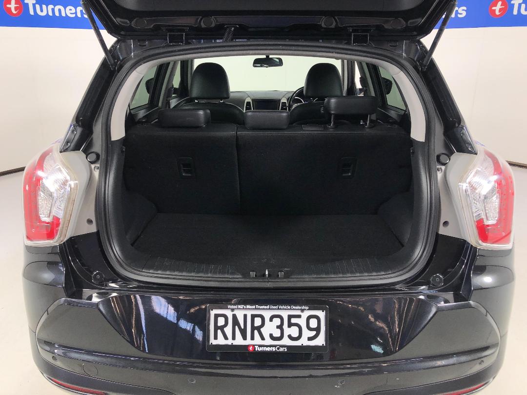 Photo '14' of Ssangyong Tivoli