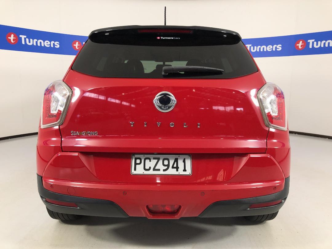 Photo '6' of Ssangyong Tivoli