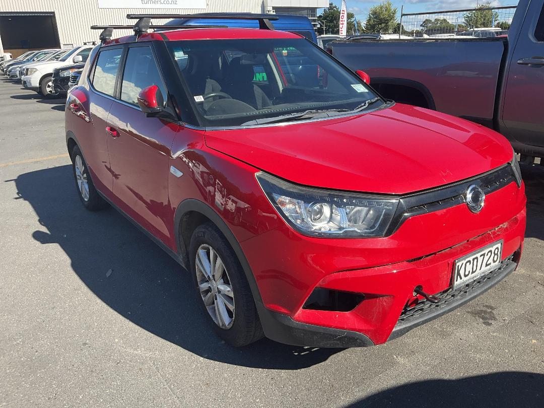 Photo '2' of Ssangyong Tivoli Sports Auto