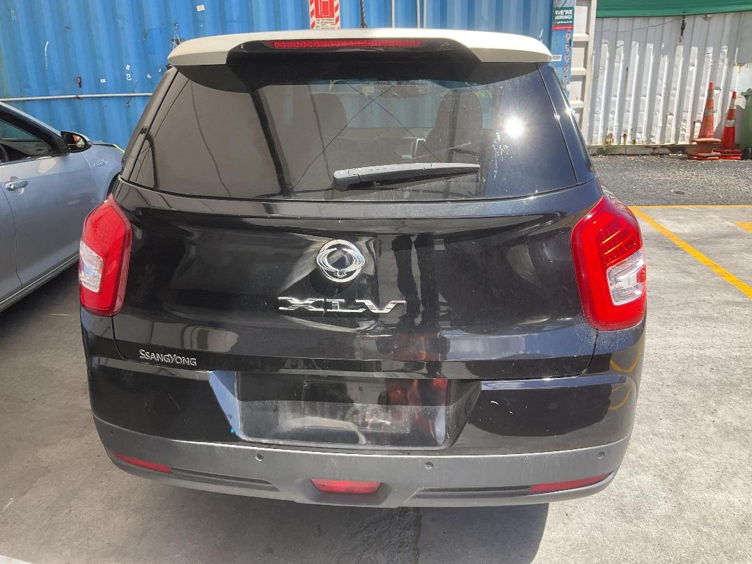 Photo '16' of Ssangyong Tivoli LTD LWB