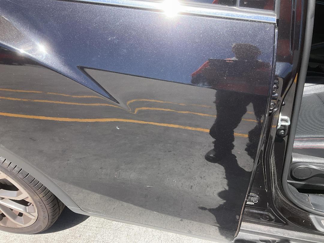 Photo '23' of Ssangyong Tivoli LTD LWB