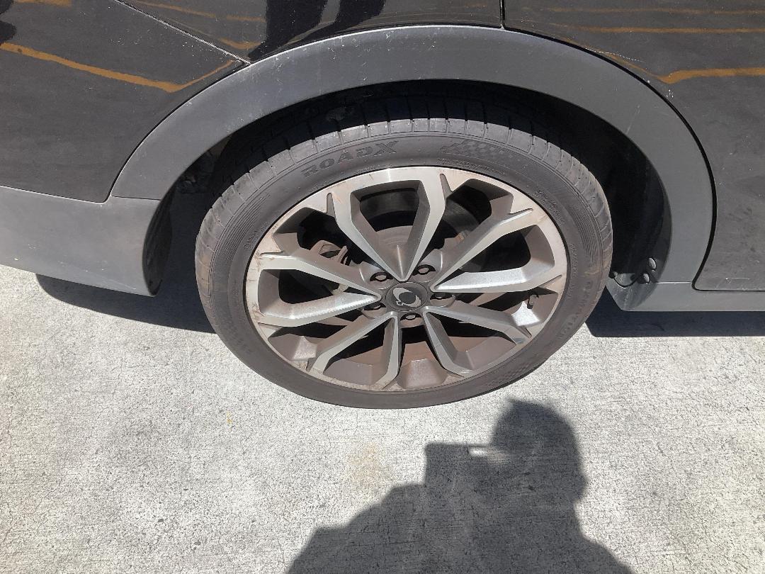 Photo '20' of Ssangyong Tivoli LTD LWB