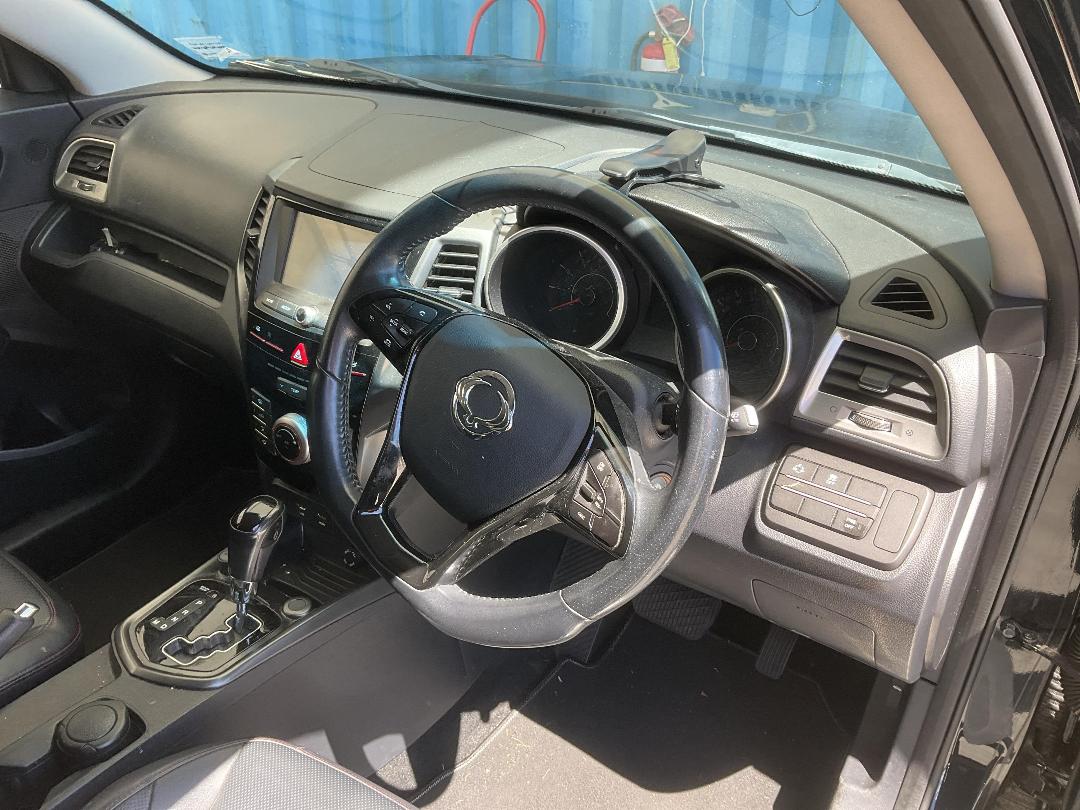 Photo '25' of Ssangyong Tivoli LTD LWB