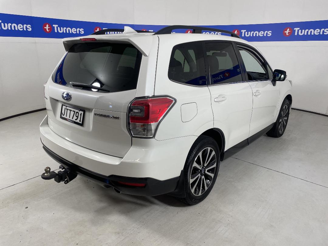 Photo '7' of Subaru Forester Photo '7' of Subaru Forester