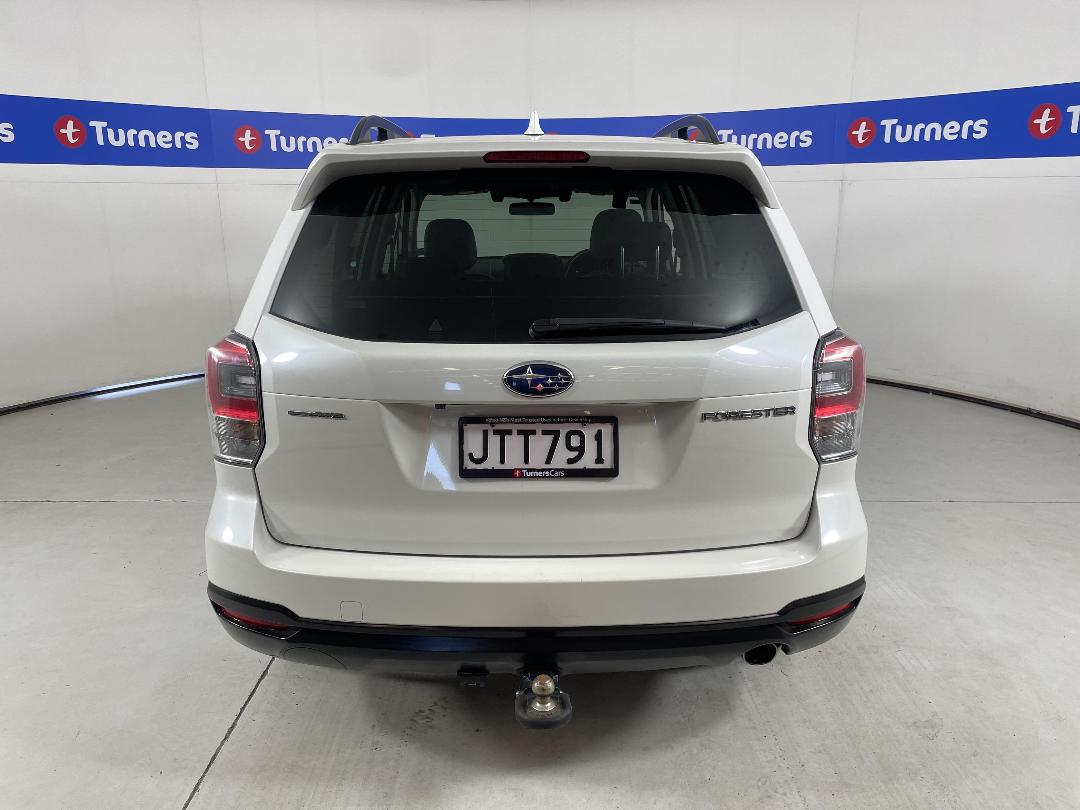 Photo '6' of Subaru Forester Photo '6' of Subaru Forester