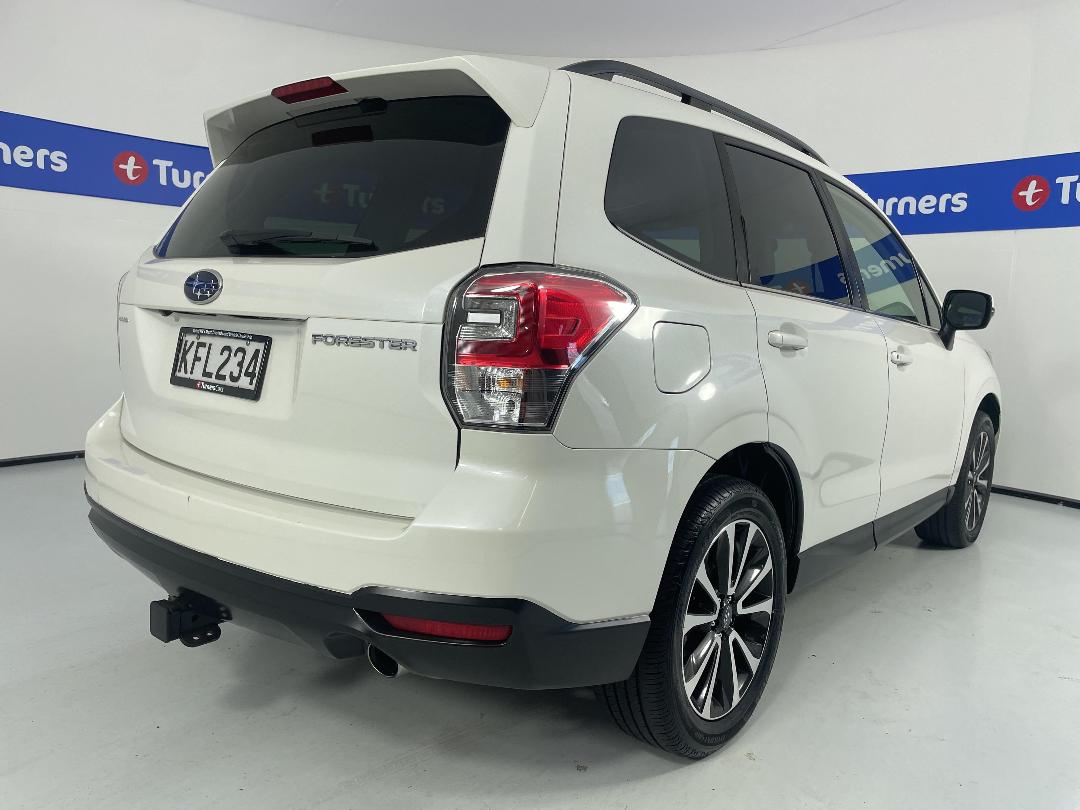 Photo '7' of Subaru Forester