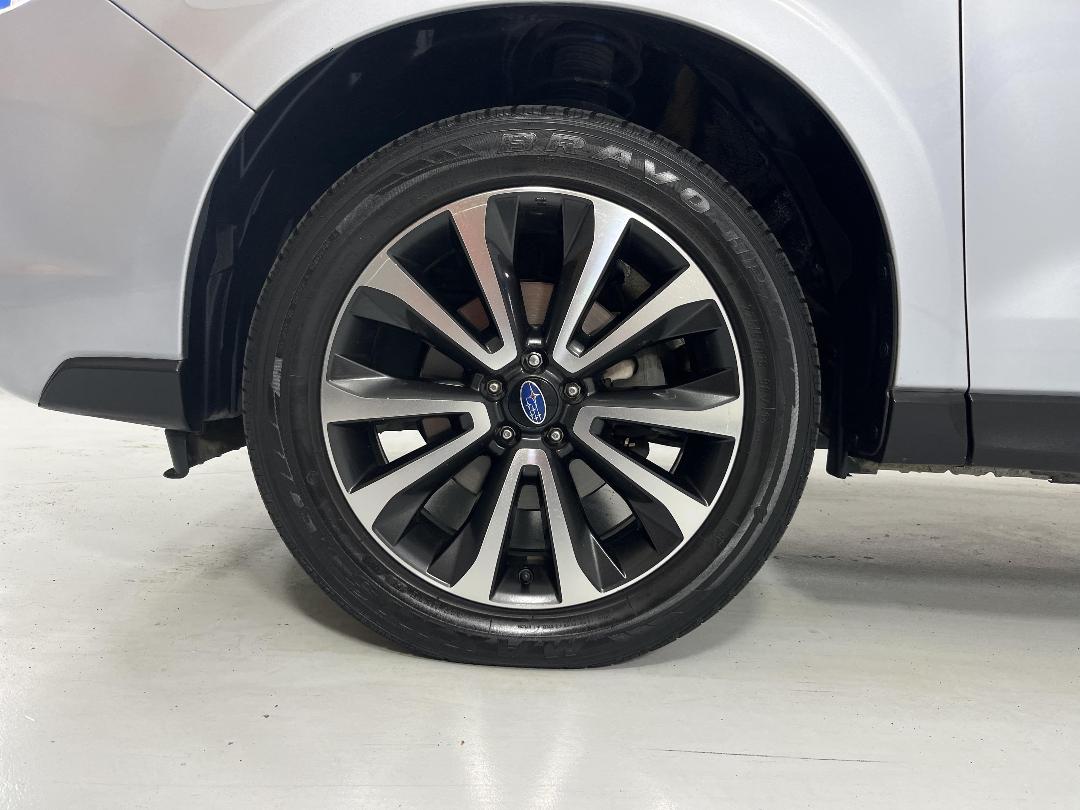 Photo '10' of Subaru Forester