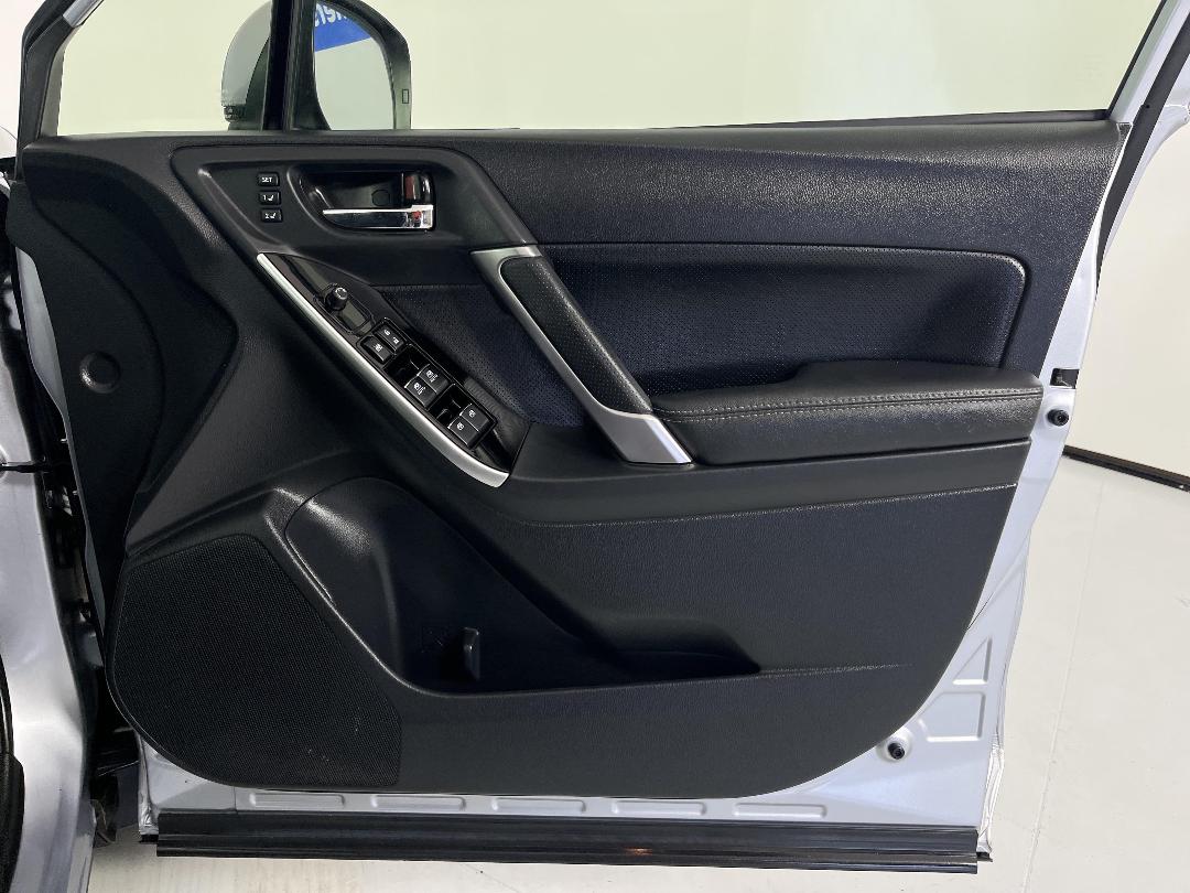 Photo '15' of Subaru Forester