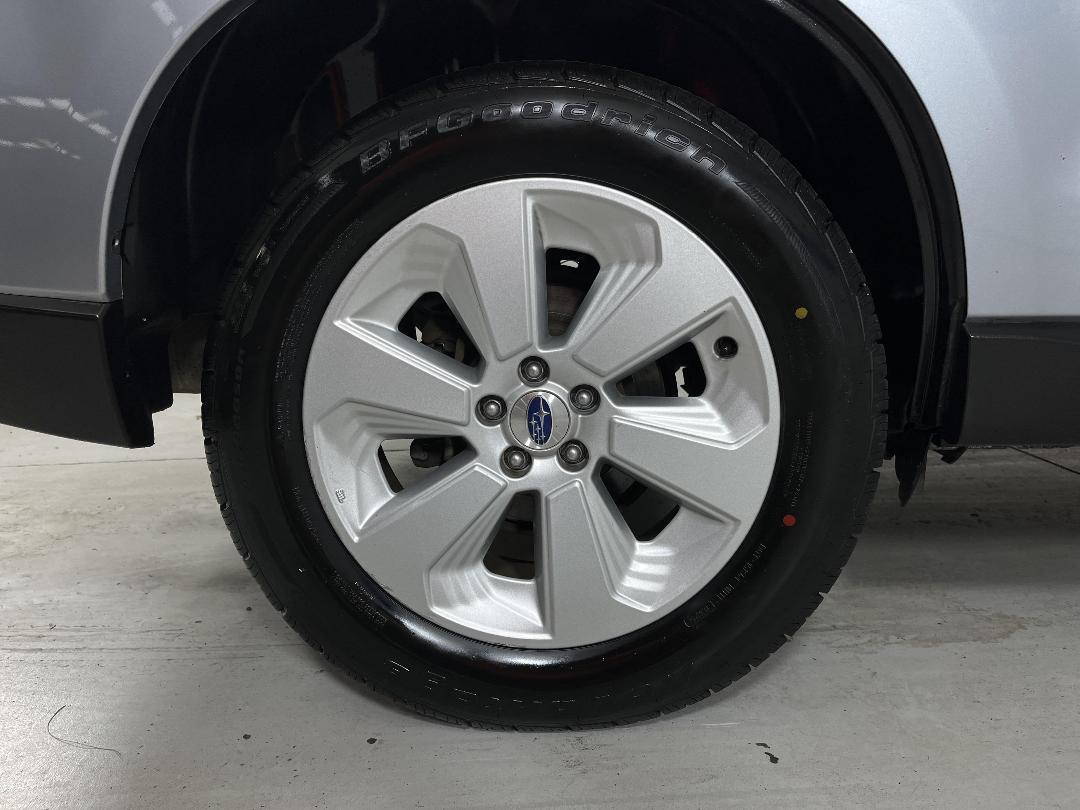 Photo '12' of Subaru Forester