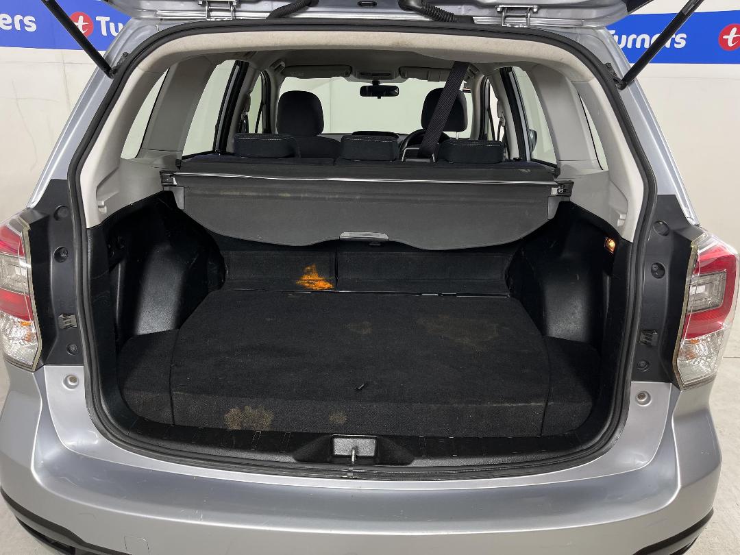 Photo '14' of Subaru Forester