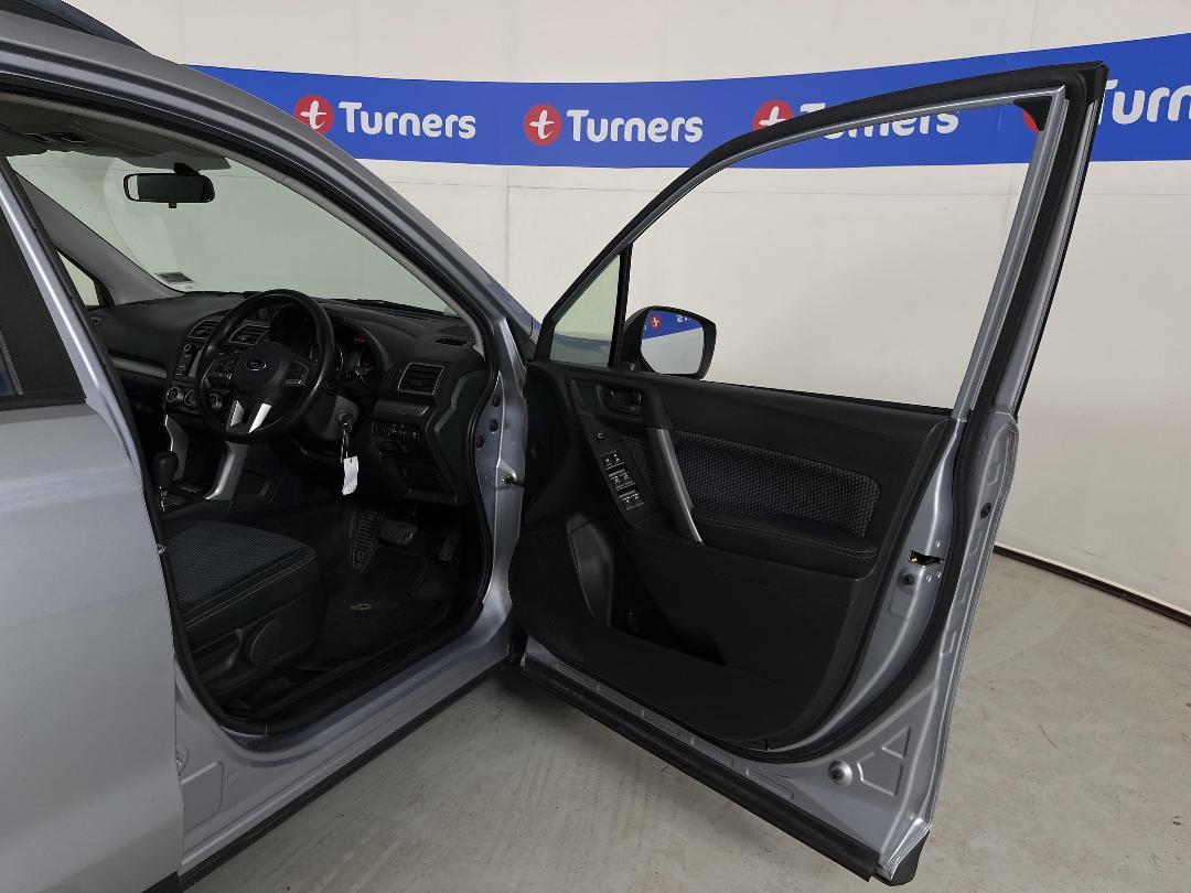 Photo '15' of Subaru Forester