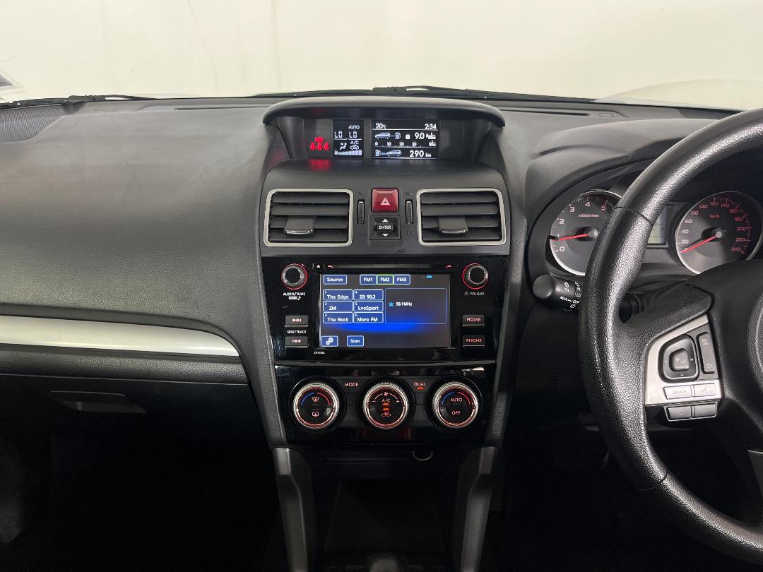 Photo '18' of Subaru Forester