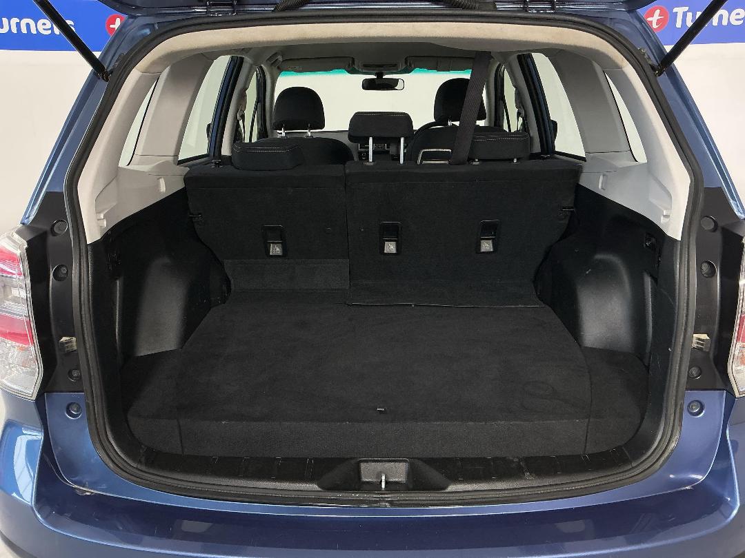 Photo '14' of Subaru Forester