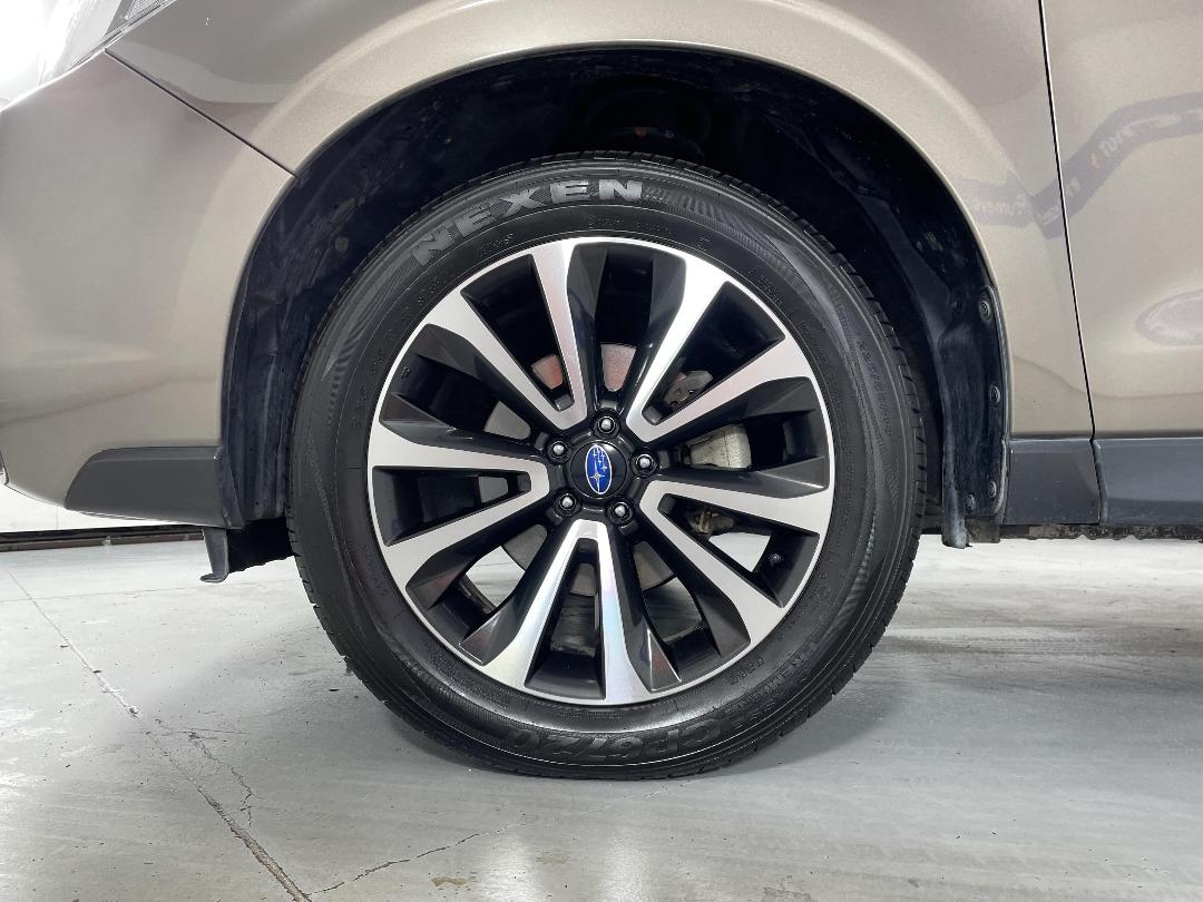 Photo '10' of Subaru Forester