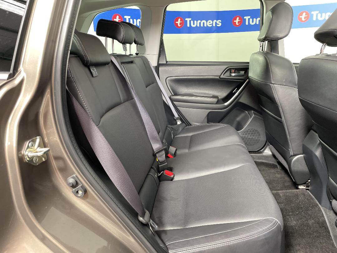 Photo '20' of Subaru Forester