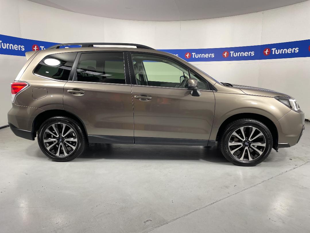 Photo '23' of Subaru Forester