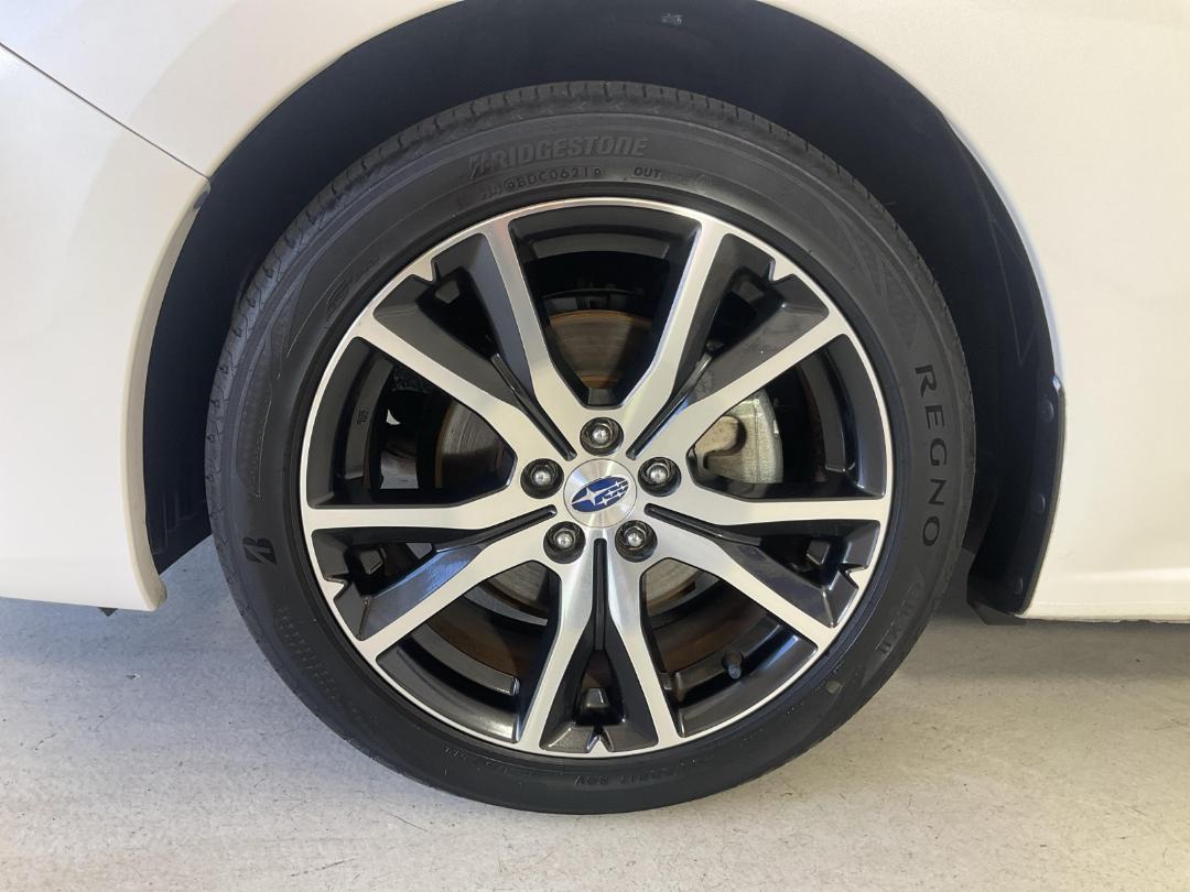 Photo '10' of Subaru Impreza Photo '10' of Subaru Impreza