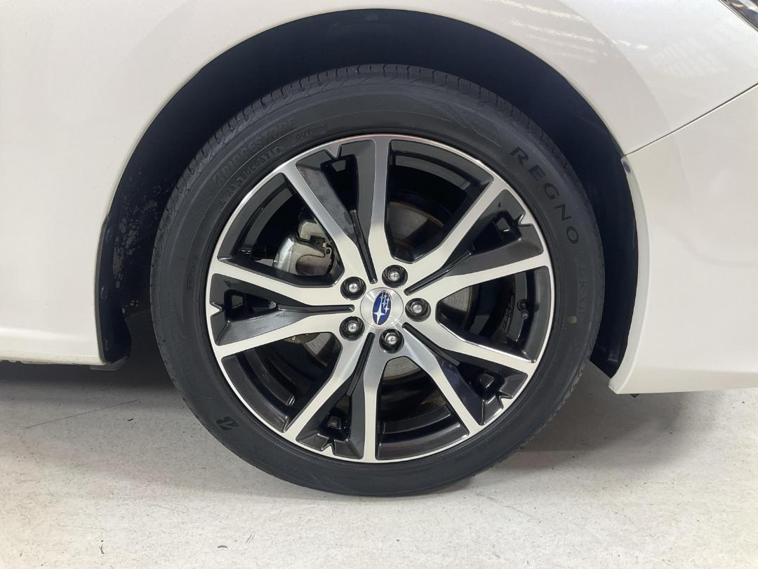 Photo '9' of Subaru Impreza Photo '9' of Subaru Impreza